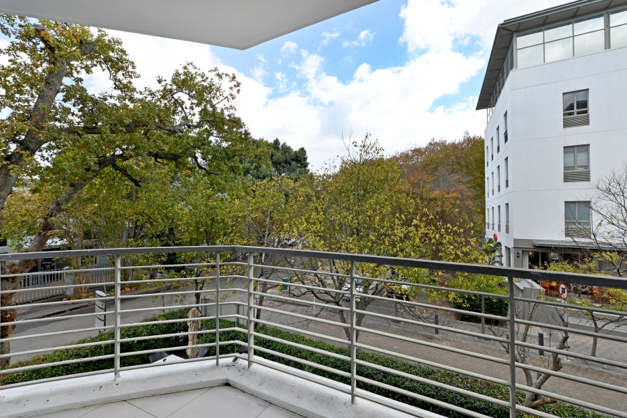 To Let 2 Bedroom Property for Rent in Claremont Upper Western Cape